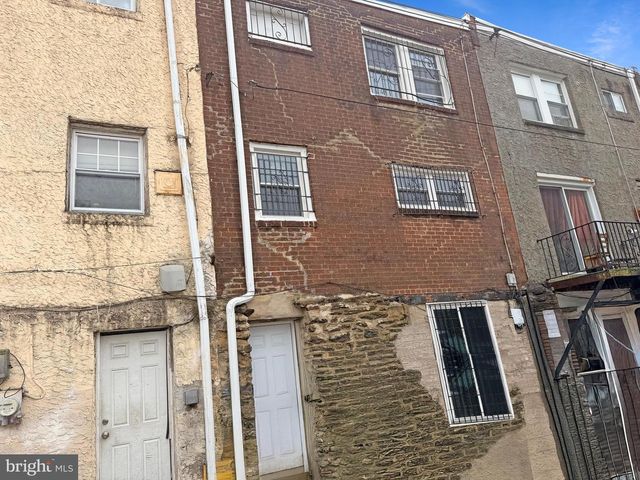 323 W WINGOHOCKING ST, Philadelphia, PA 19140