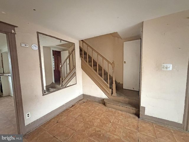 323 W WINGOHOCKING ST, Philadelphia, PA 19140