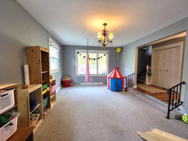 1823 W Holmes COURT, Milwaukee, WI 53221