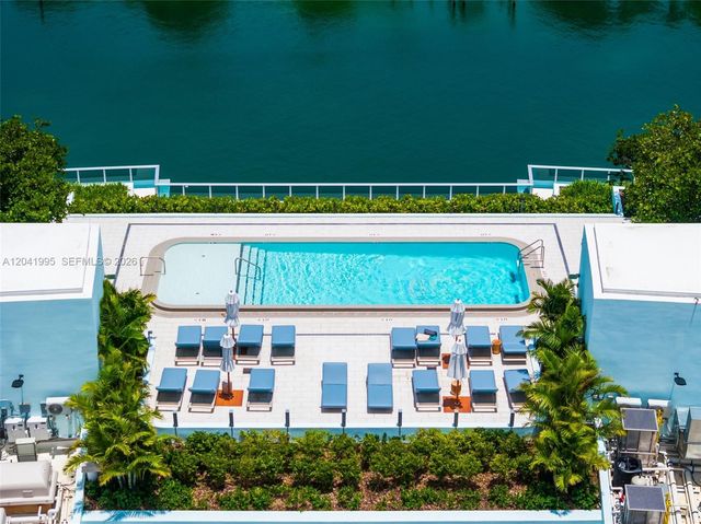 9221 E Bay Harbor Drive 210, Bay Harbor Islands, FL 33154