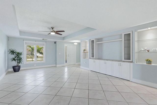 1925 OREGON TRAIL, Englewood, FL 34224