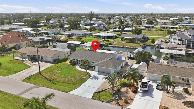 1925 OREGON TRAIL, Englewood, FL 34224