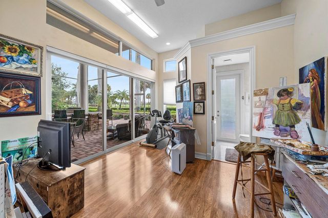 61 St George Place, Palm Beach Gardens, FL 33418