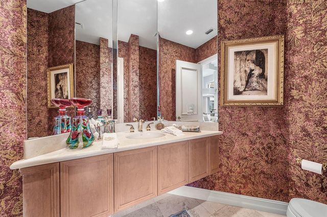 61 St George Place, Palm Beach Gardens, FL 33418