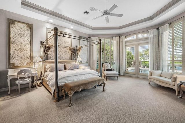 61 St George Place, Palm Beach Gardens, FL 33418