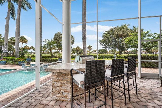 61 St George Place, Palm Beach Gardens, FL 33418