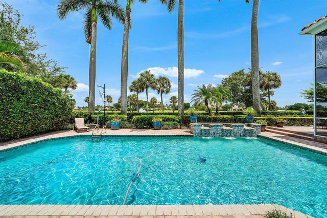 61 St George Place, Palm Beach Gardens, FL 33418