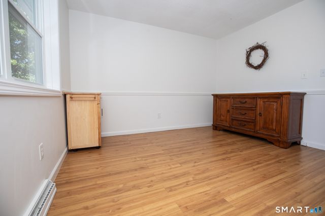 7 Raynham Road, East Haven, CT 06512