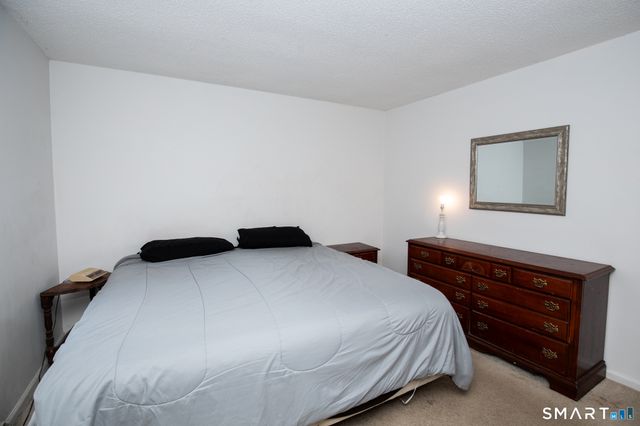 7 Raynham Road, East Haven, CT 06512
