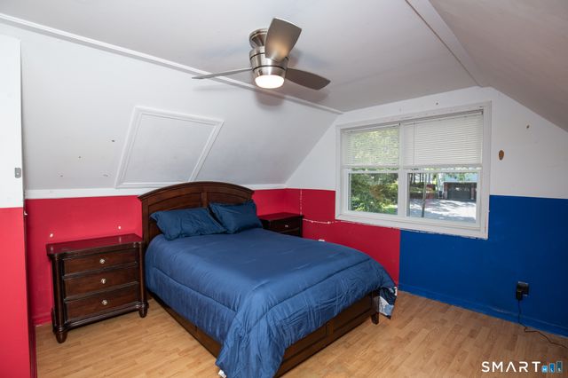 7 Raynham Road, East Haven, CT 06512