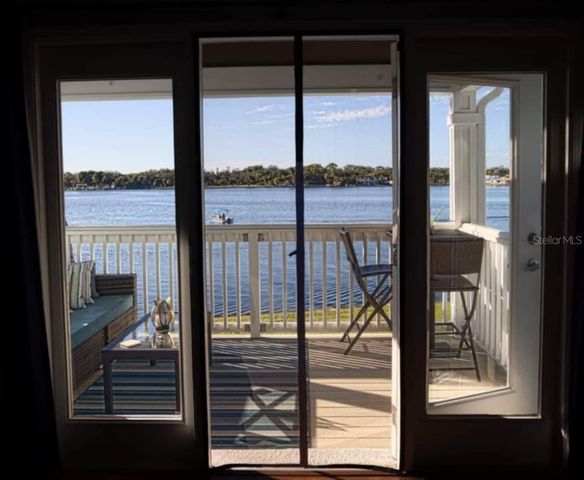 5107 SALMON DRIVE SE C, St Petersburg, FL 33705