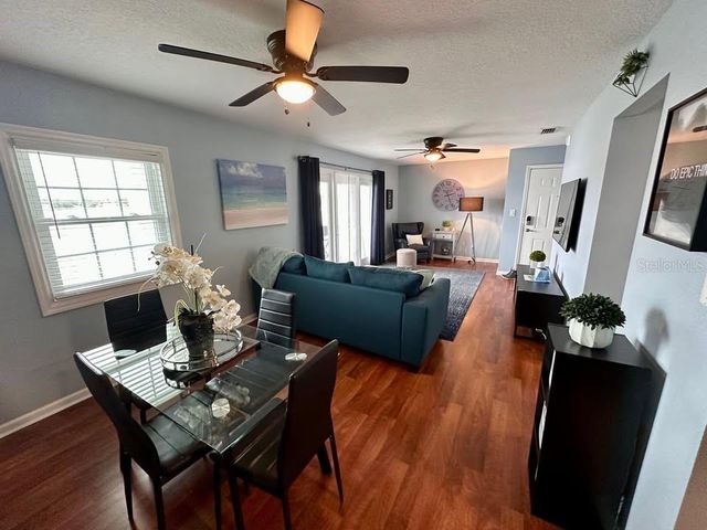 5107 SALMON DRIVE SE C, St Petersburg, FL 33705