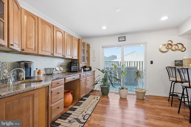 11 ROSSITER CIR, Newark, DE 19702