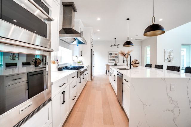 7614 Linwood Avenue, Dallas, TX 75209