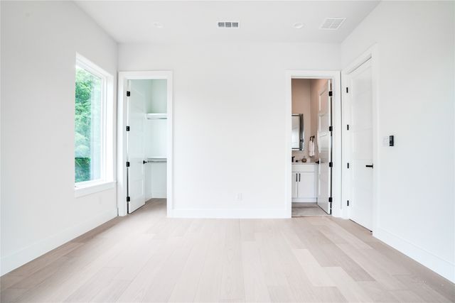 7614 Linwood Avenue, Dallas, TX 75209