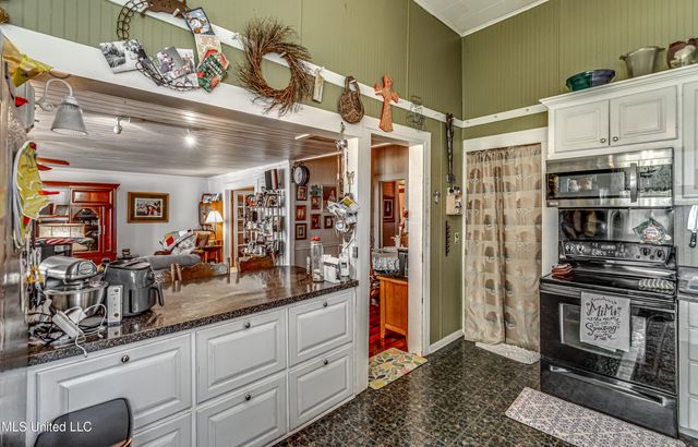 502 E Georgetown Street, Crystal Springs, MS 39059