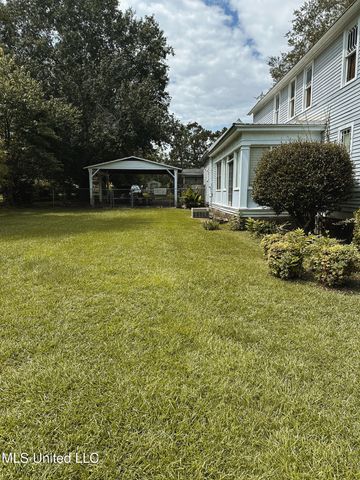 502 E Georgetown Street, Crystal Springs, MS 39059