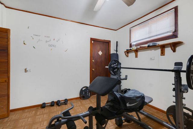 10440 S Torrence Avenue, Chicago, IL 60617