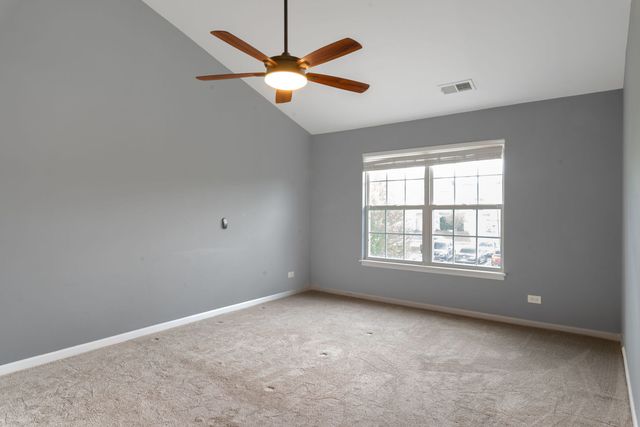 10440 S Torrence Avenue, Chicago, IL 60617