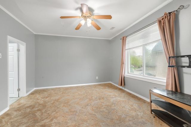 10440 S Torrence Avenue, Chicago, IL 60617