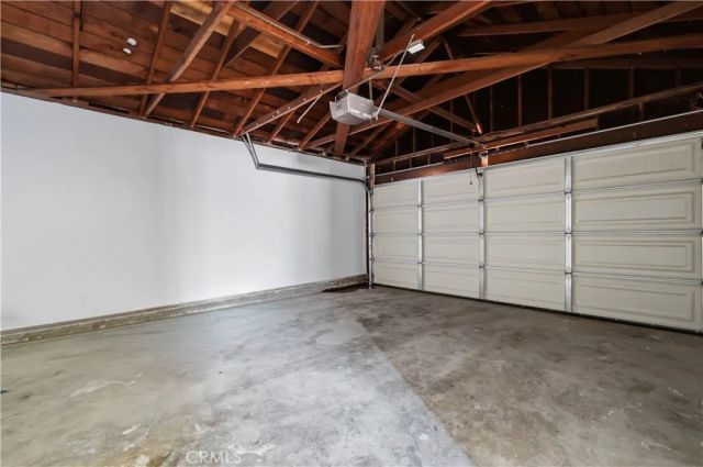 7446 Dempsey Avenue, Lake Balboa, CA 91406
