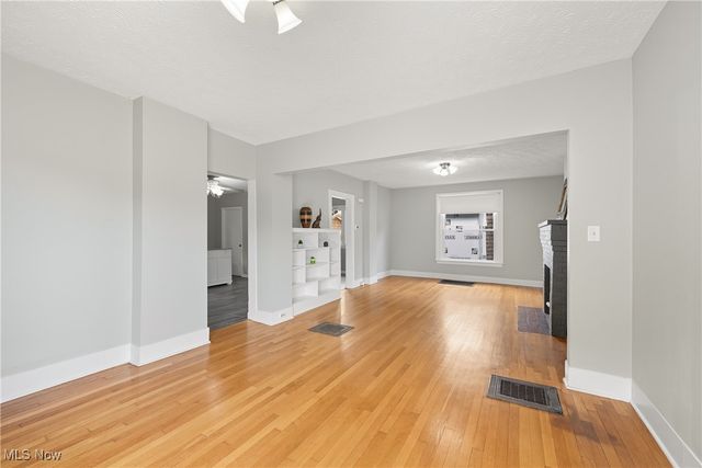 230 N Main Street, Oberlin, OH 44074