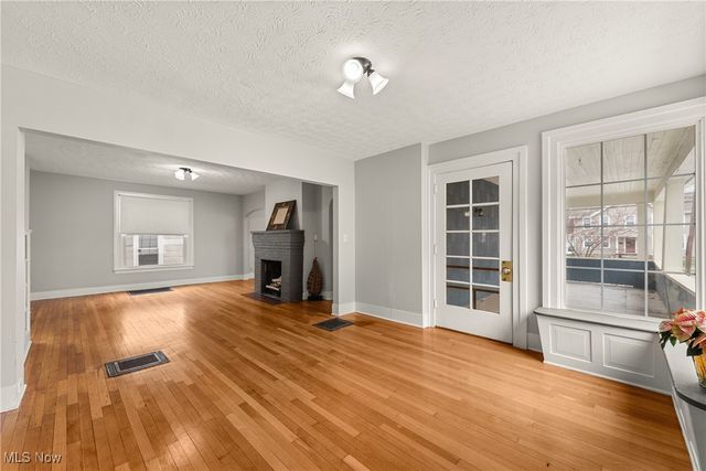 230 N Main Street, Oberlin, OH 44074