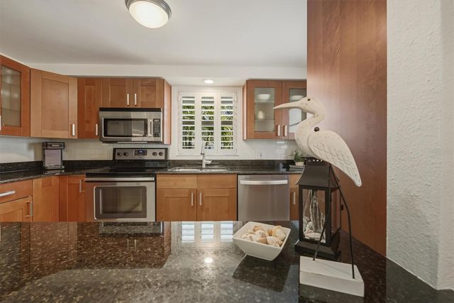 588 CIRCLEWOOD DRIVE S3-1, Venice, FL 34293