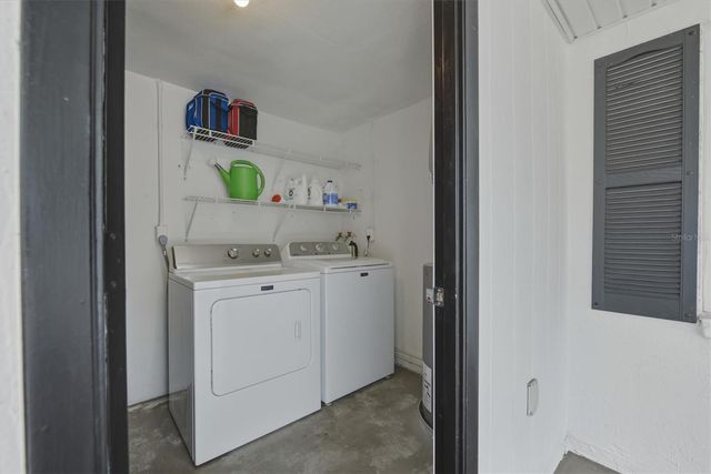 588 CIRCLEWOOD DRIVE S3-1, Venice, FL 34293