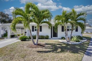 588 CIRCLEWOOD DRIVE S3-1, Venice, FL 34293