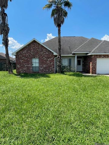 245 Melissa Dr, Port Allen, LA 70767