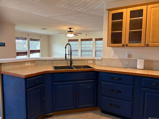 7716 Danielle Ave, Zachary, LA 70791