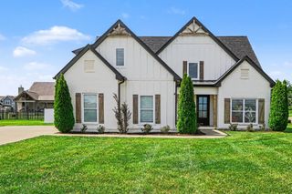 9802 Sunfish Ct, Murfreesboro, TN 37129
