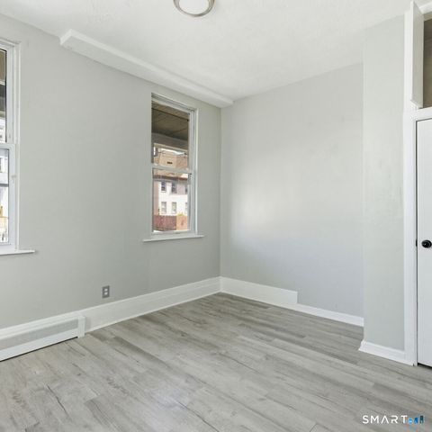 100 Putnam Street, Bridgeport, CT 06608