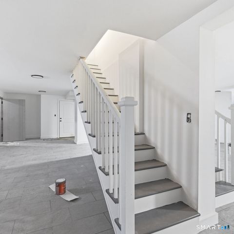 100 Putnam Street, Bridgeport, CT 06608