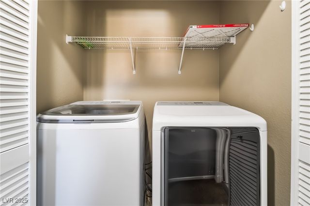 573 Shewsbury Avenue, Las Vegas, NV 89178