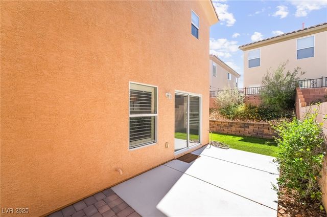 573 Shewsbury Avenue, Las Vegas, NV 89178