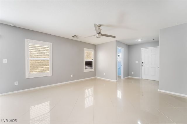 573 Shewsbury Avenue, Las Vegas, NV 89178