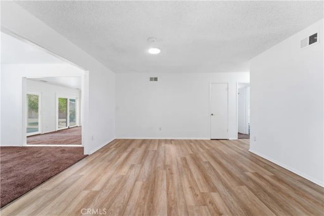 7738 Farralone, Canoga Park, CA 91304