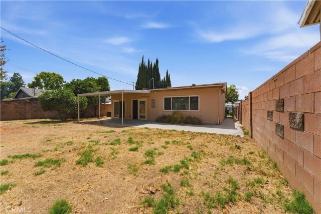 7738 Farralone, Canoga Park, CA 91304
