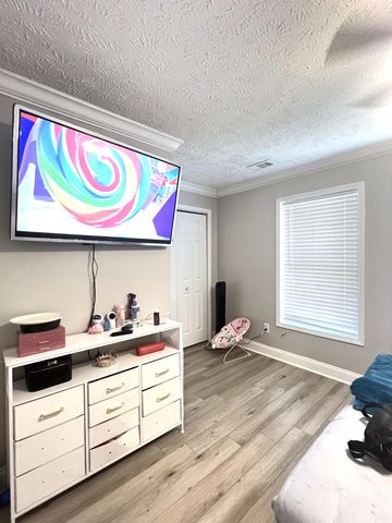 8589 Lake Marion Drive 1100, North Charleston, SC 29406