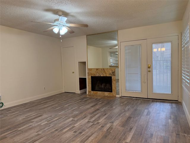 9807 Walnut Street 107, Dallas, TX 75243