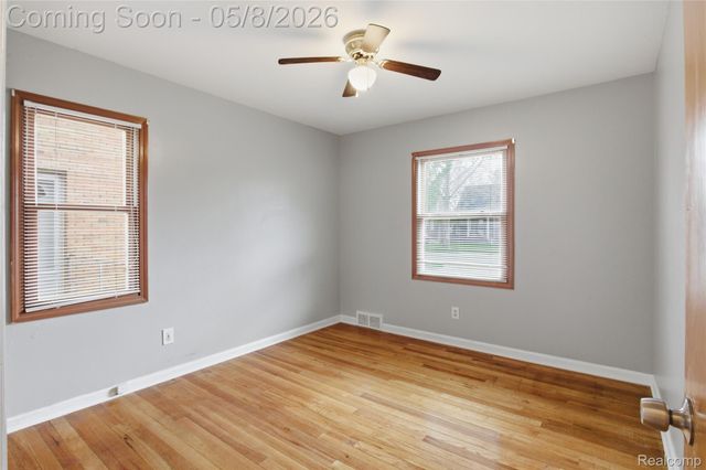 1906 Venice Street, Dearborn, MI 48124