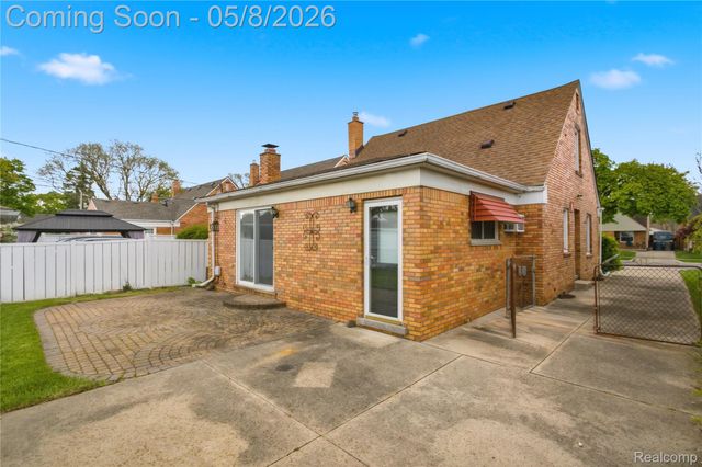 1906 Venice Street, Dearborn, MI 48124