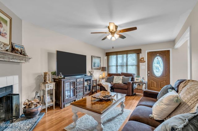 1123 Gowdy Avenue, Point Pleasant, NJ 08742