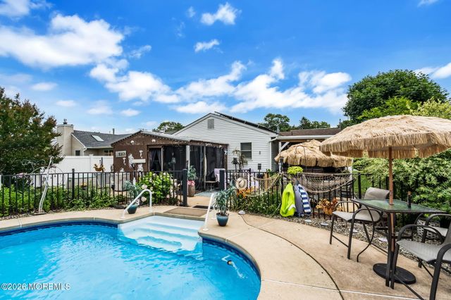 1123 Gowdy Avenue, Point Pleasant, NJ 08742