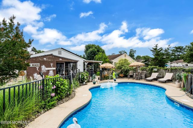 1123 Gowdy Avenue, Point Pleasant, NJ 08742