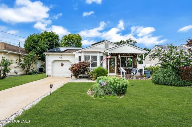 1123 Gowdy Avenue, Point Pleasant, NJ 08742