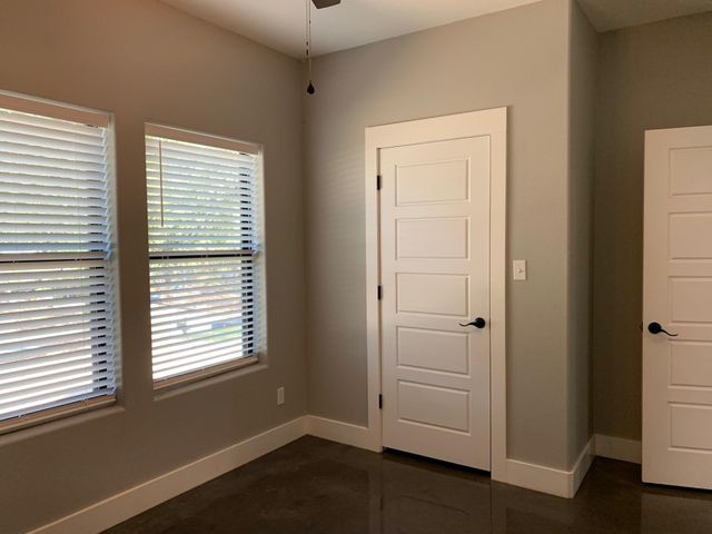610 E Shepherd Street, Denison, TX 75021