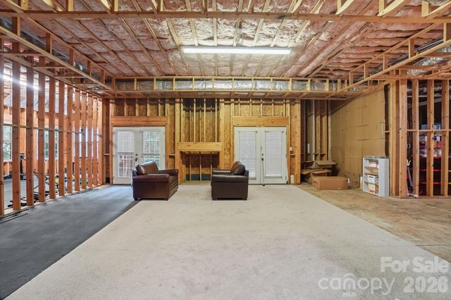 1209 Mossbank Place, Gastonia, NC 28056